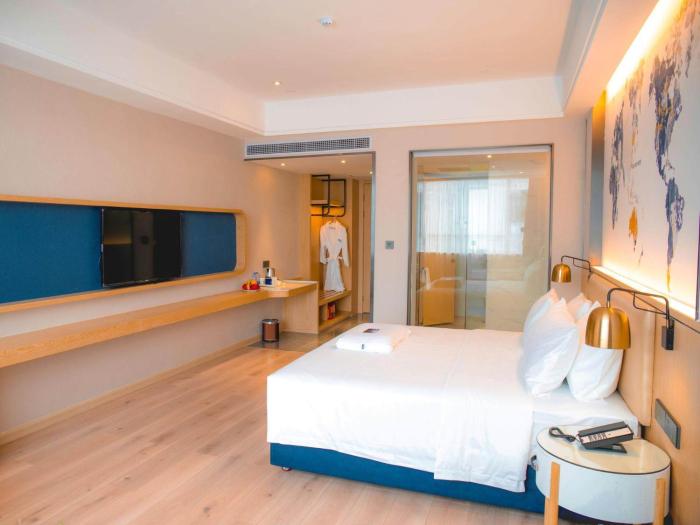 kyriad marvelous hotel luoding huanshi east road