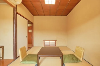 open air hot spring ryokan suikoen