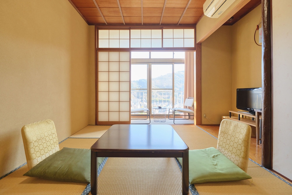 open air hot spring ryokan suikoen