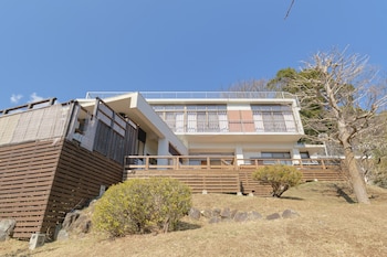 Open-Air Hot Spring Ryokan -Suikoen-,,2 star