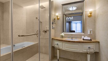 holiday inn fuzhou new port an ihg hotel