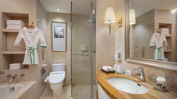 holiday inn fuzhou new port an ihg hotel