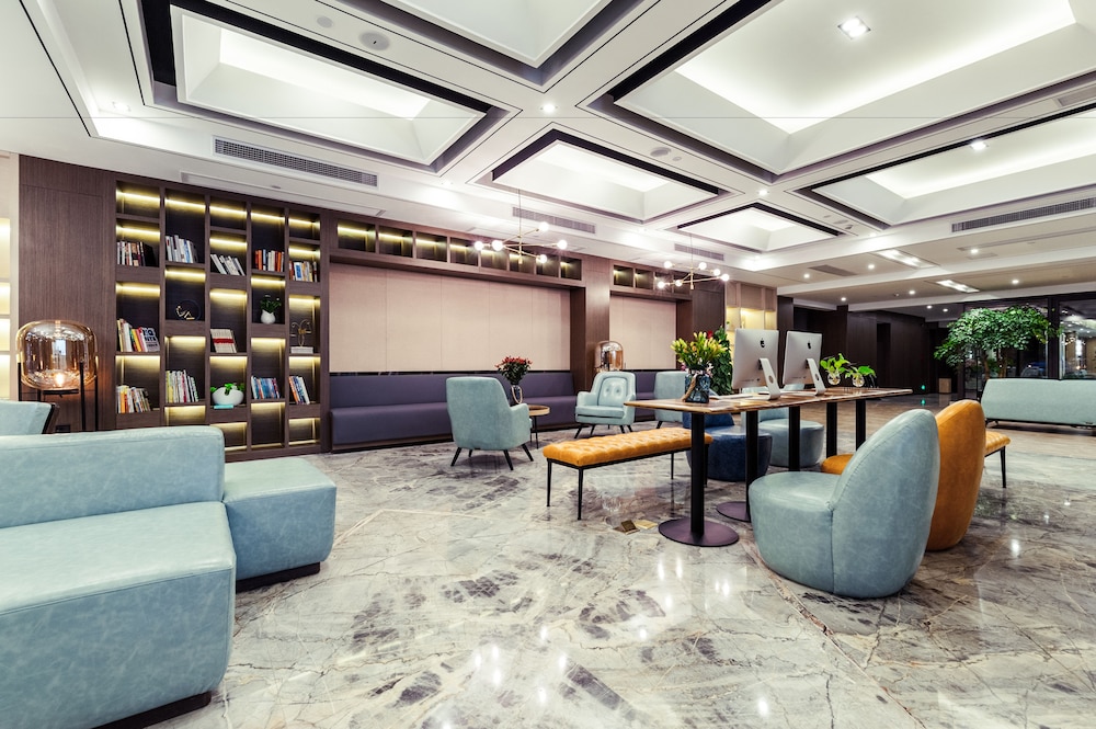 atour hotel pudong airport