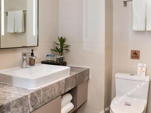 home inn suzhou north high speed railway station cailian square