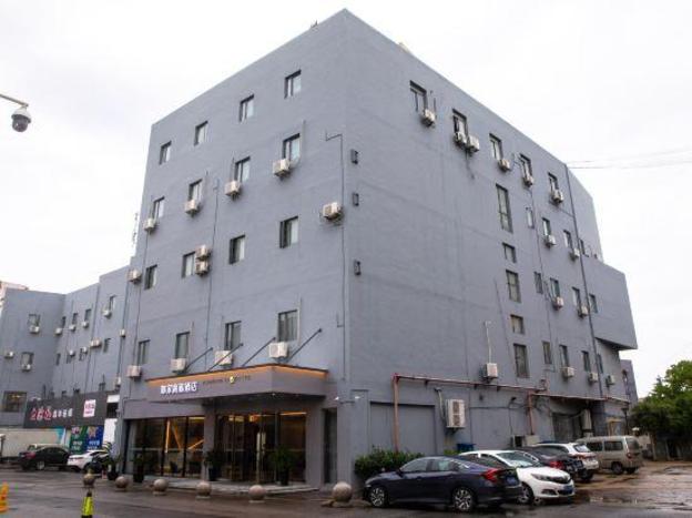 home inn suzhou north high speed railway station cailian square