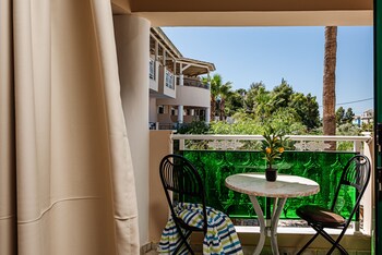 caretta beach resort and waterpark
