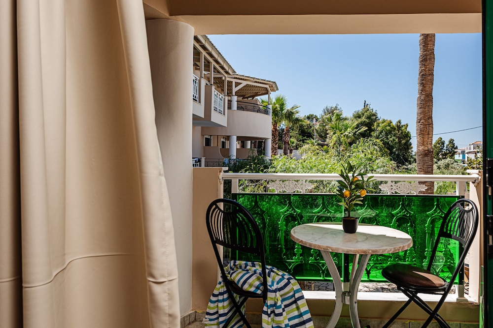 caretta beach resort and waterpark