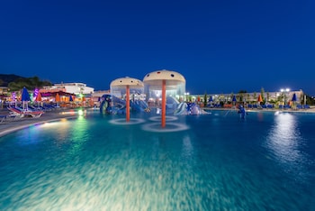 caretta beach resort and waterpark