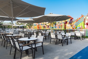 caretta beach resort and waterpark