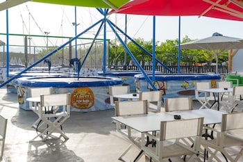 caretta beach resort and waterpark