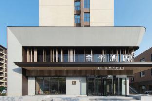 zhoukou yingbin hotel