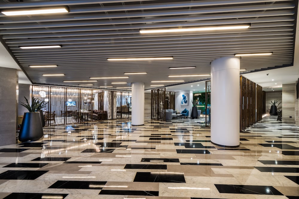 boudl corniche hotel