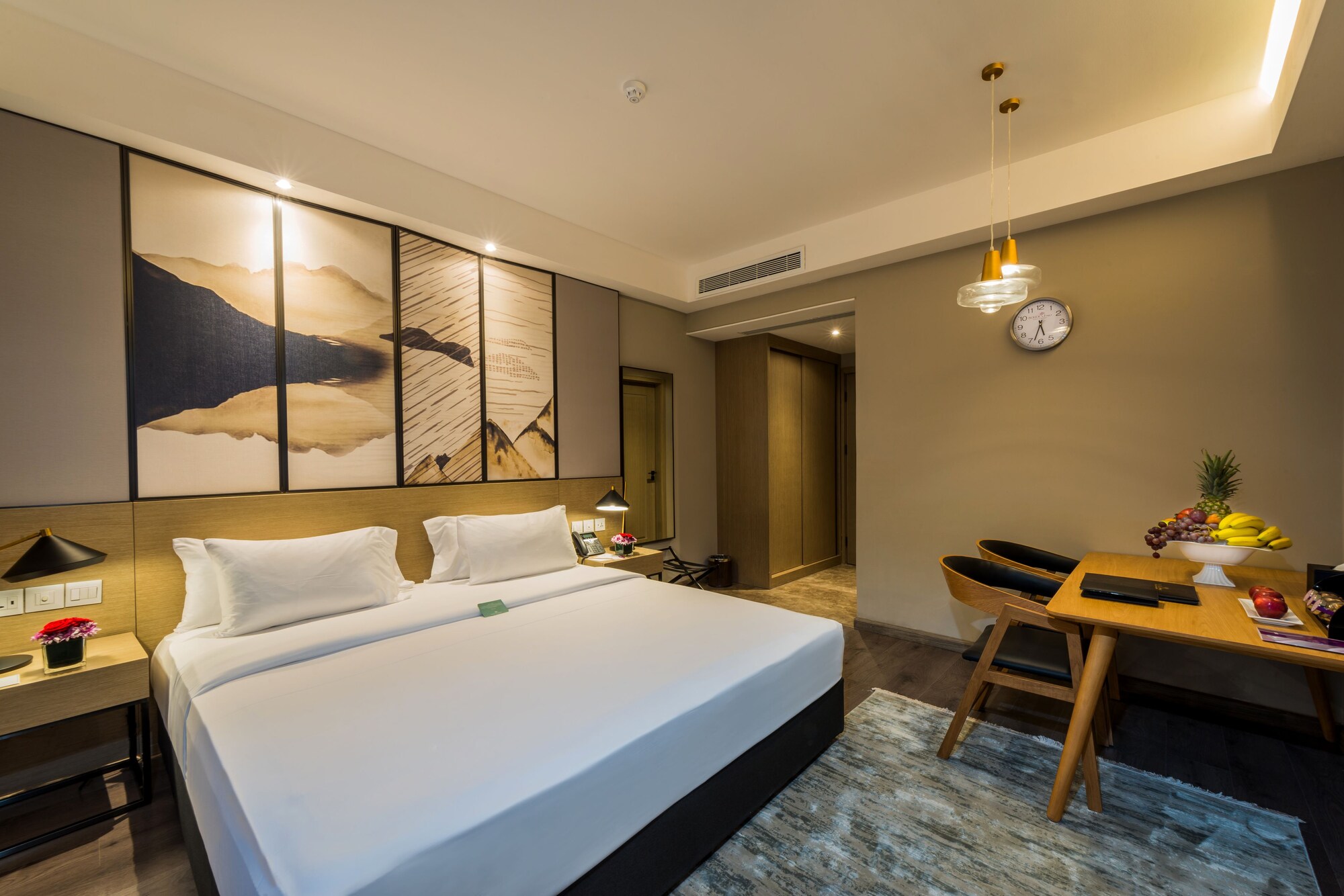 boudl corniche hotel