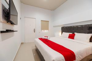 reddoorz plus near palembang icon mall 2