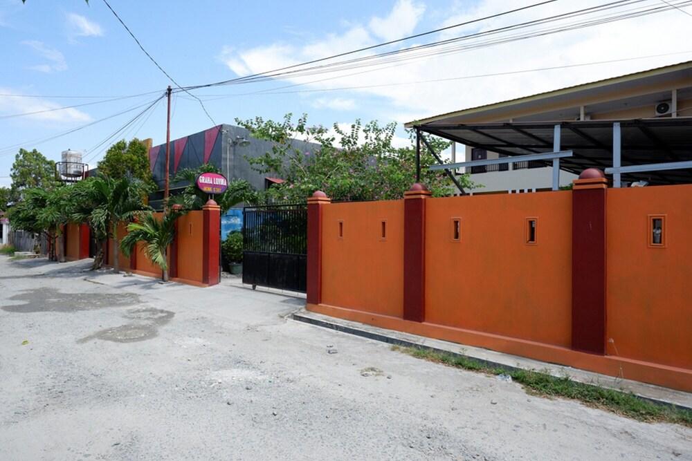 reddoorz near mutiara sis al jufrie airport palu