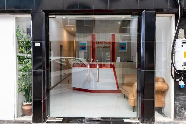 reddoorz plus centrium katamso medan