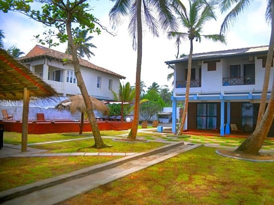 michs beach villa maggona