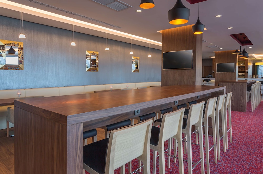 Hampton By Hilton Samsun,Tekkekoy>>Samsun,4 star