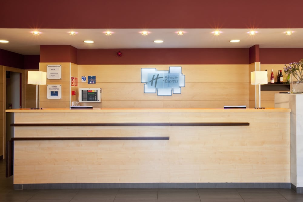 holiday inn express malaga airport by ihg