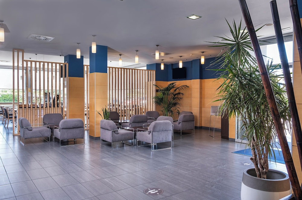 holiday inn express malaga airport by ihg
