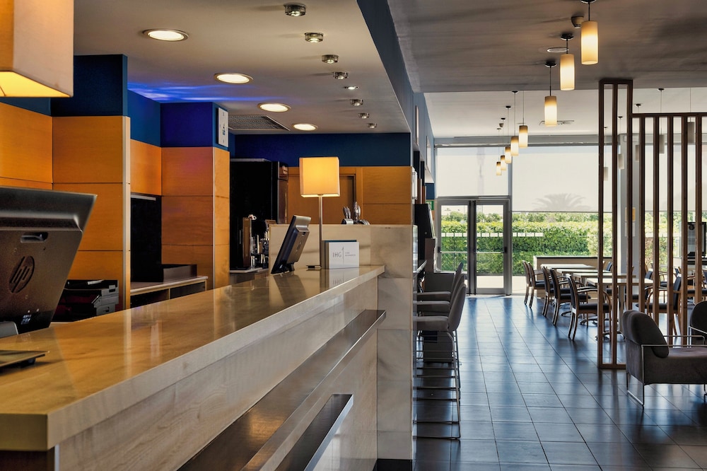 holiday inn express malaga airport by ihg