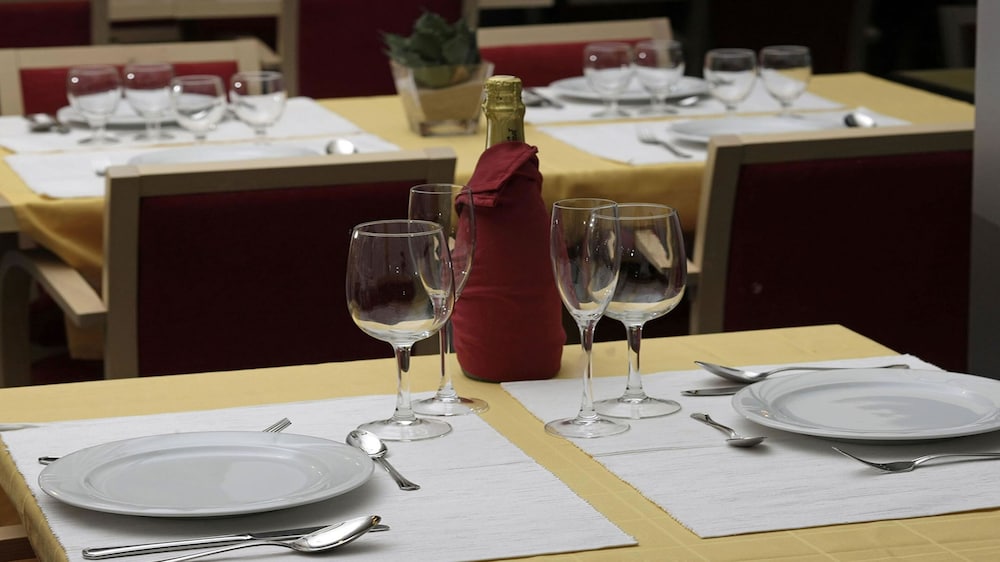 holiday inn express malaga airport by ihg