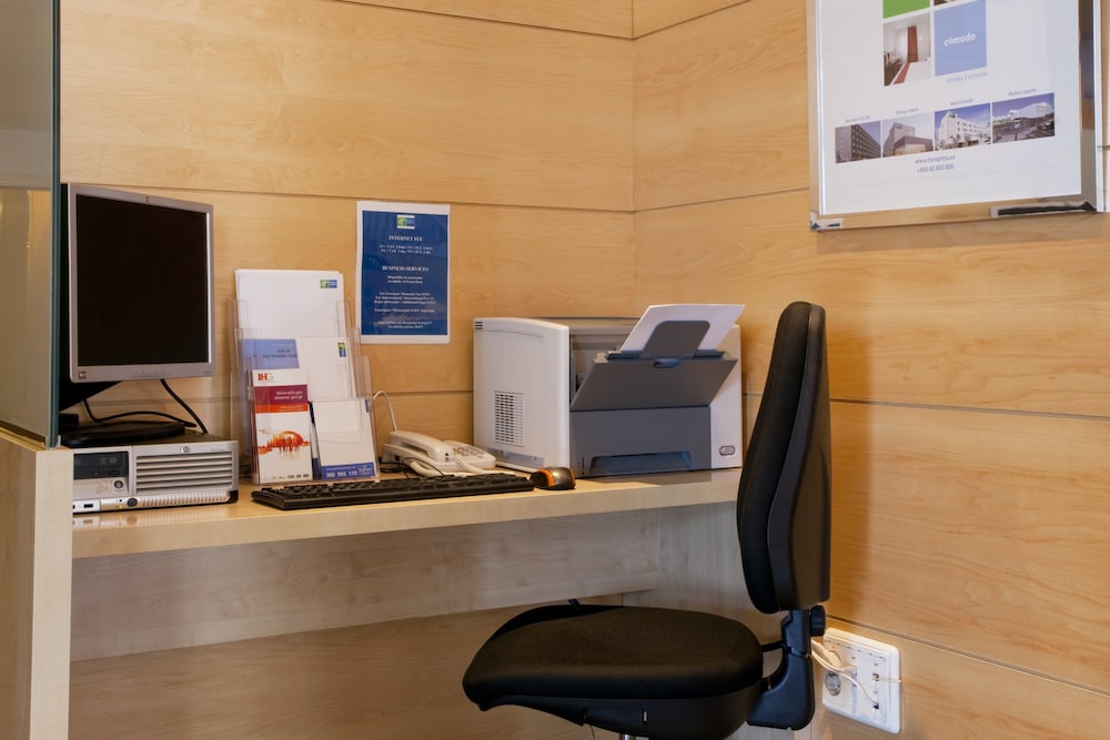 holiday inn express malaga airport by ihg