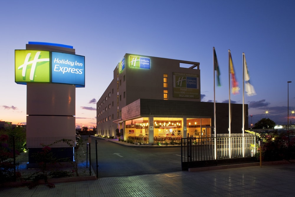 holiday inn express malaga airport by ihg