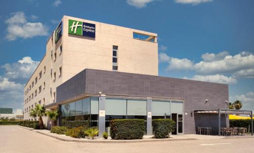holiday inn express malaga airport by ihg
