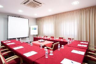 holiday inn express malaga airport by ihg