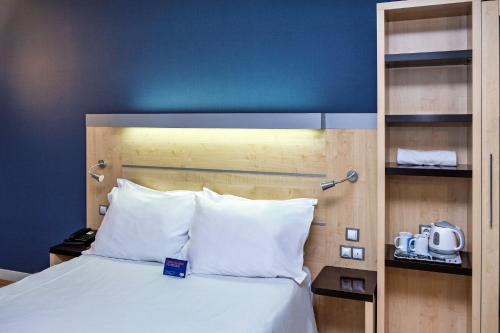 holiday inn express malaga airport by ihg