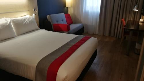 holiday inn express malaga airport by ihg