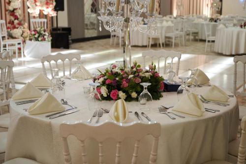 mena tyche hotel amman