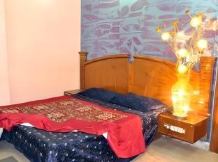 hotel sawera international