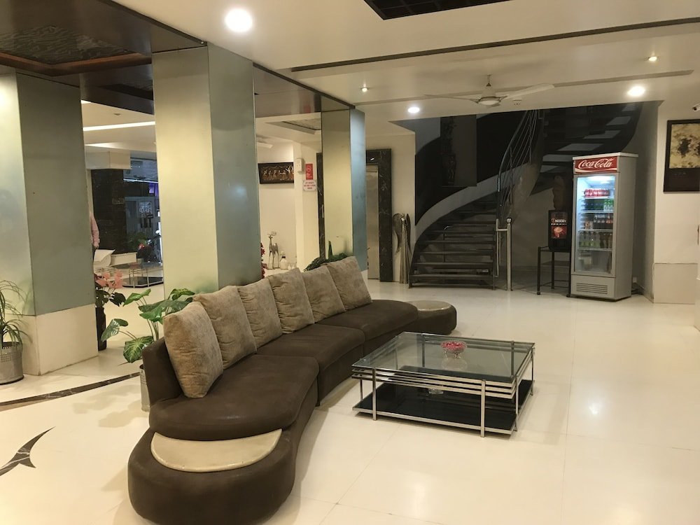 hotel sawera international