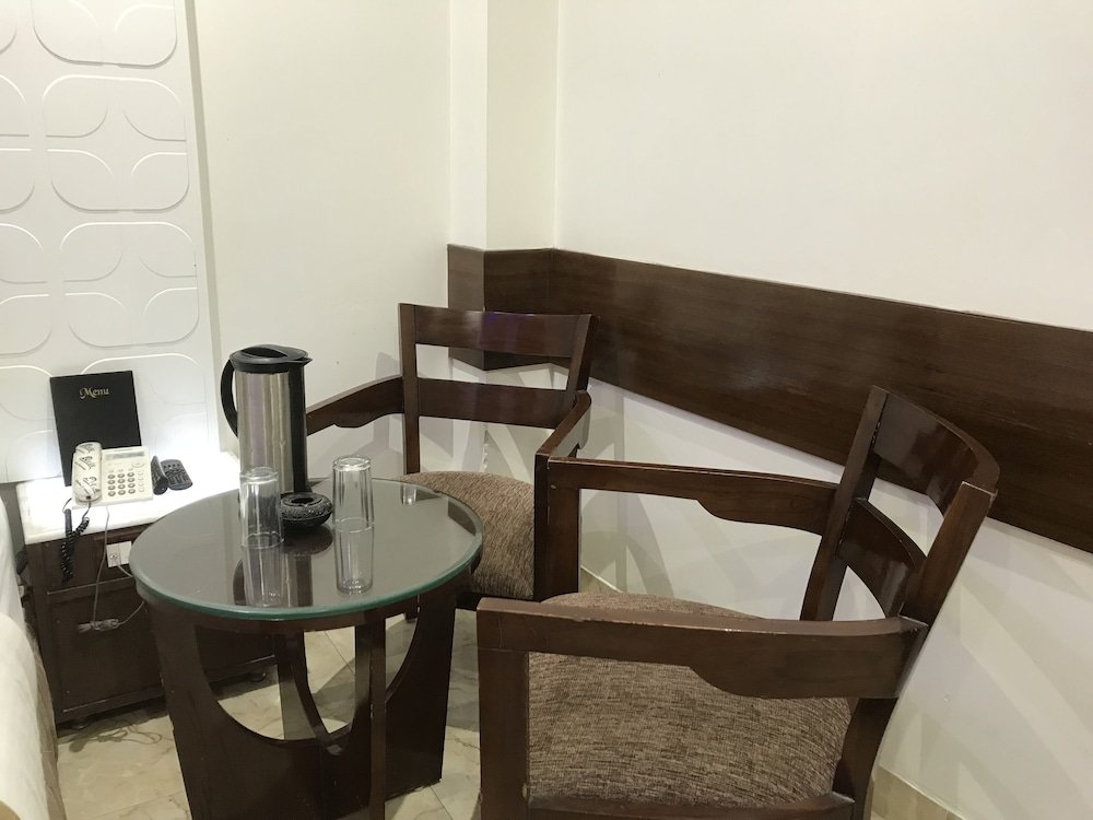 hotel sawera international