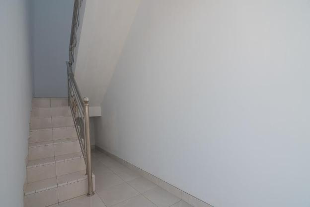 reddoorz plus near alun alun kuningan