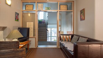 Hotel-Img