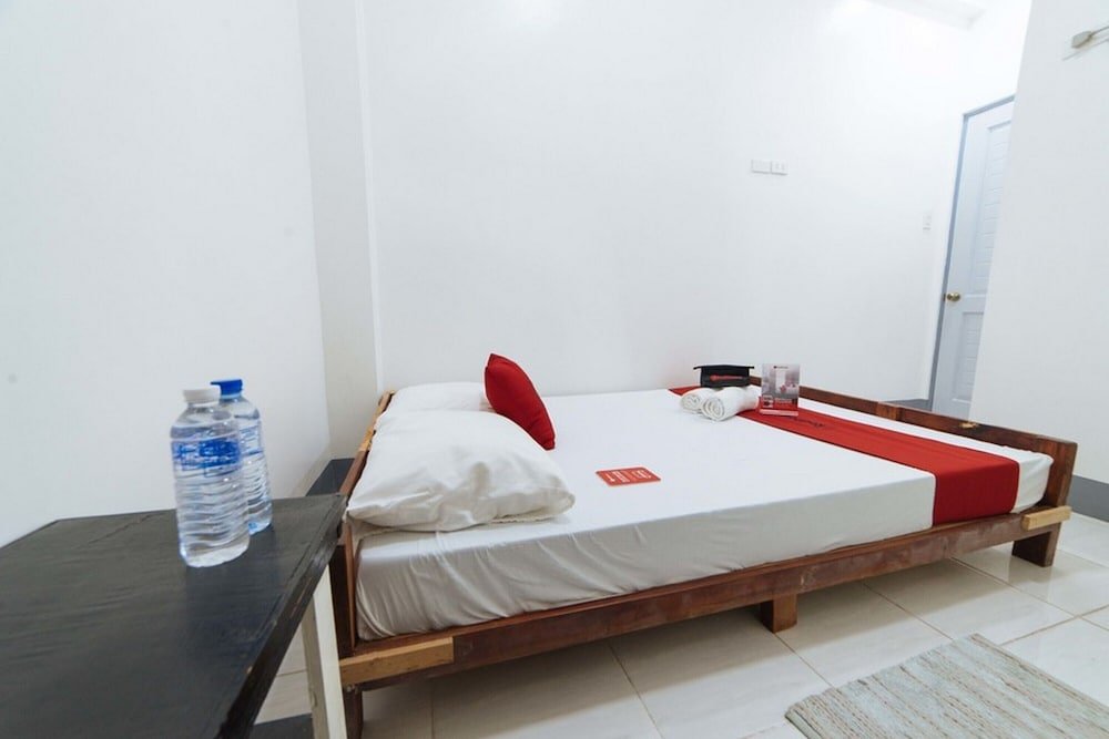 reddoorz plaza jaro iloilo