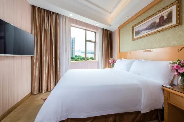 vienna hotel guangdong huidong herung pedestrian street