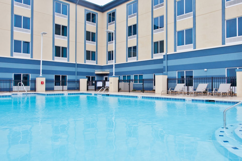 holiday inn express and suites warner robins north