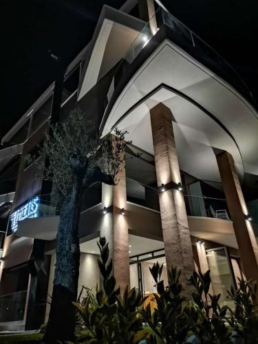 thetis boutique apartments