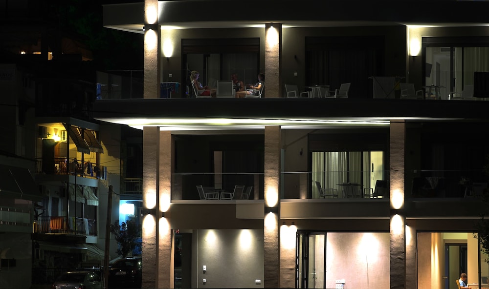 thetis boutique apartments