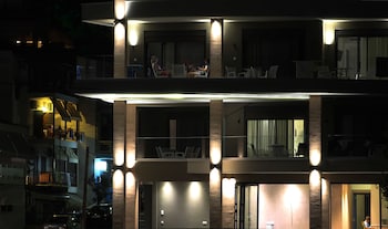 thetis boutique apartments