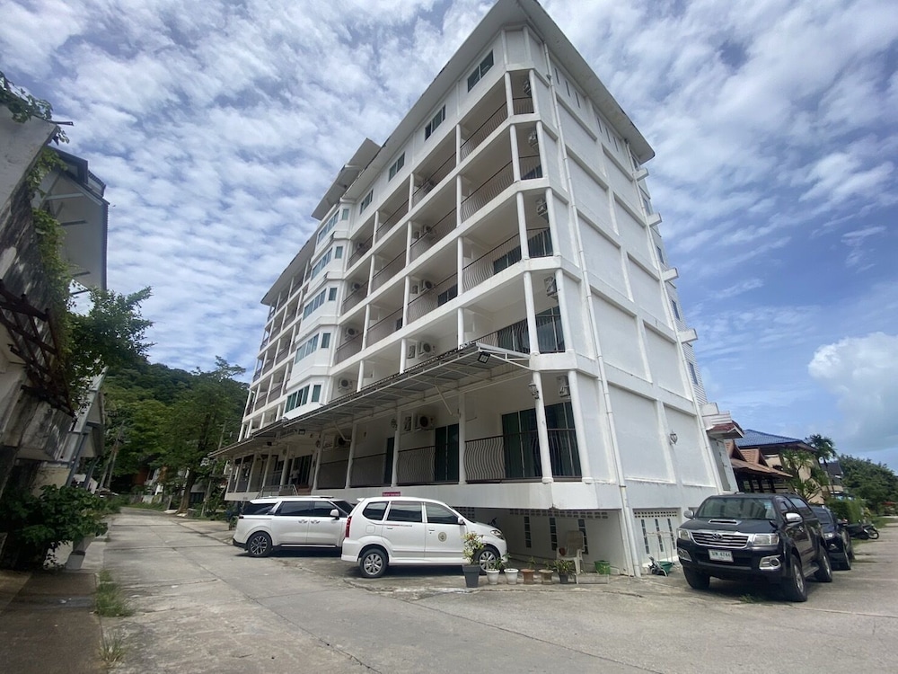 kata place hotel