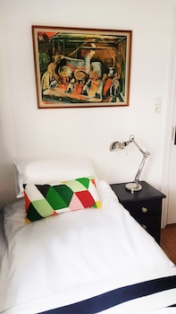 refurinn reykjavik guesthouse hostel