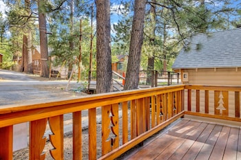 cedar pines 1529 by redawning
