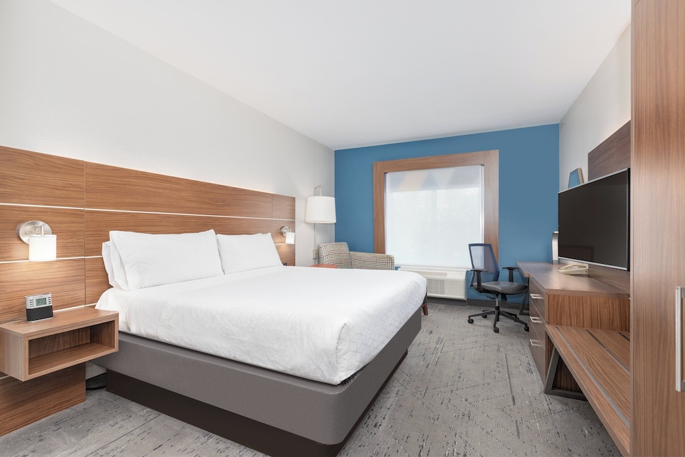 holiday inn express and suites dallas grand prairie i 20