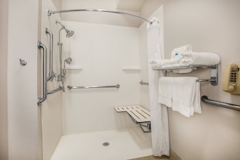 Holiday Inn Express & Suites Dallas - Grand Prairie I-20,Dallas>>Arlington,3 star