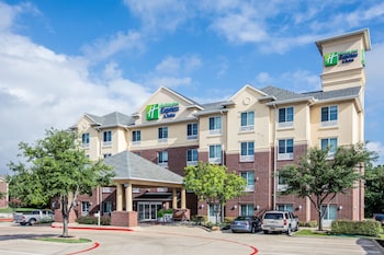 Holiday Inn Express & Suites Dallas - Grand Prairie I-20,Dallas>>Arlington,3 star